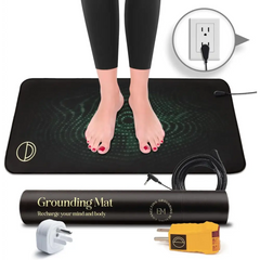 Grounding mat with accessories from Earth and Moon Grounding Pad for travel convenience